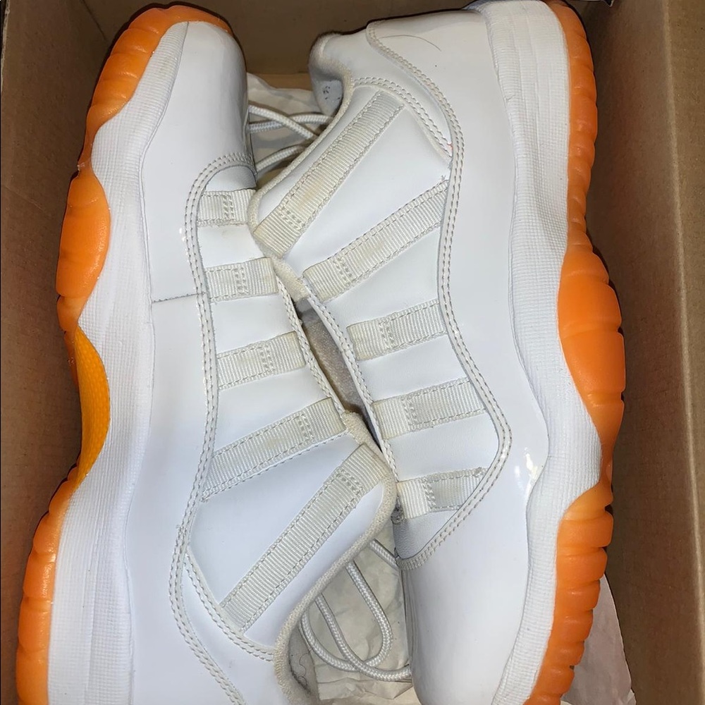 Jordan 11 low citrus